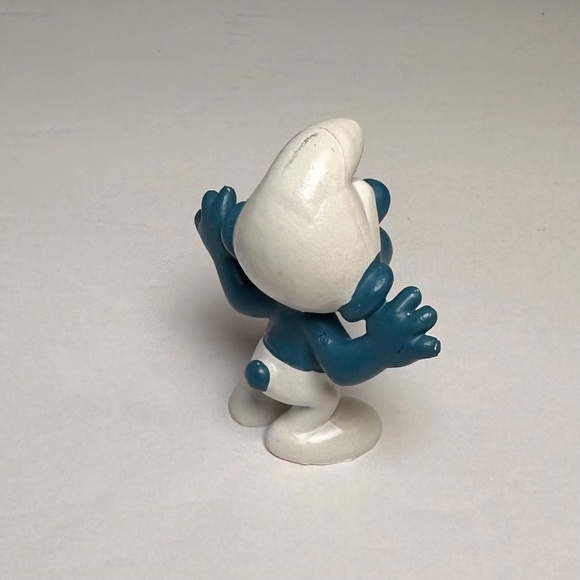 Vintage Naughty Smurf figurine by Bully, 1980's Hong Kong - Picture 4 of 7